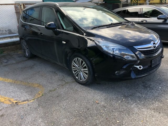 OPEL Zafira Tourer usata, con Airbag