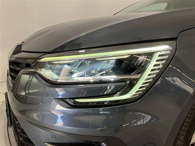 RENAULT Megane usata, con Controllo automatico clima