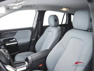 MERCEDES-BENZ GLA 200 usata 8