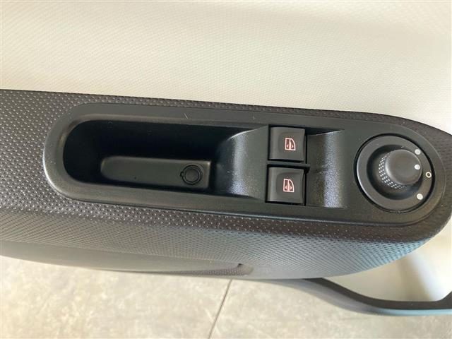 RENAULT Twingo usata 25