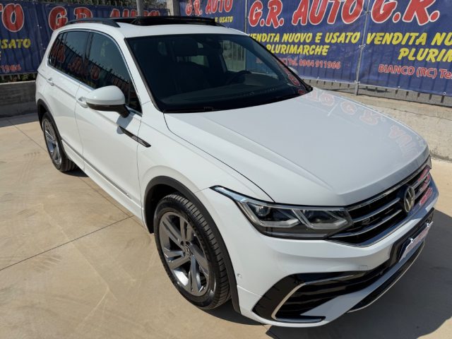 VOLKSWAGEN Tiguan usata, con Airbag laterali