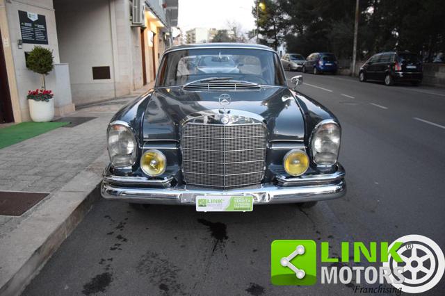 MERCEDES-BENZ 220 usata 3
