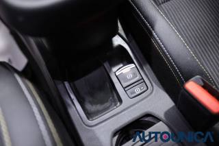 RENAULT Clio usata, con Specchietti laterali elettrici