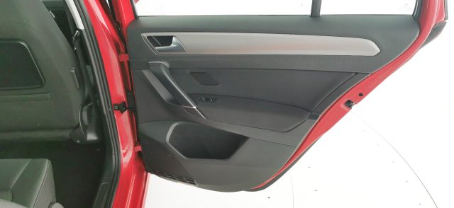 VOLKSWAGEN Golf Sportsvan usata 46