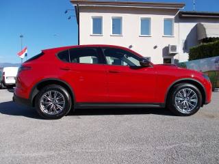 ALFA ROMEO Stelvio usata, con Alzacristalli elettrici