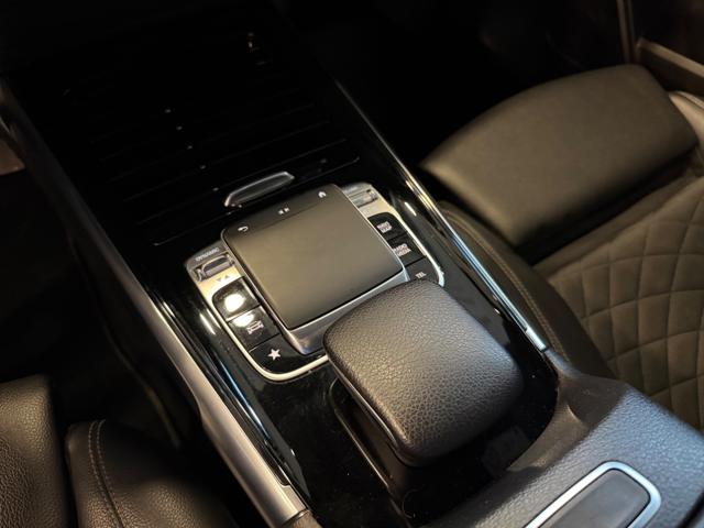 MERCEDES-BENZ GLB 200 usata, con Cronologia tagliandi