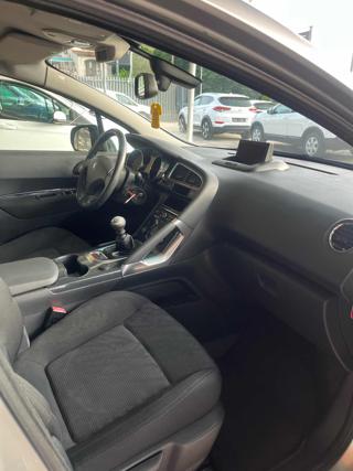 PEUGEOT 3008 usata, con Fendinebbia