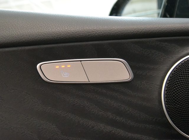 MERCEDES-BENZ E 220 usata, con Alzacristalli elettrici