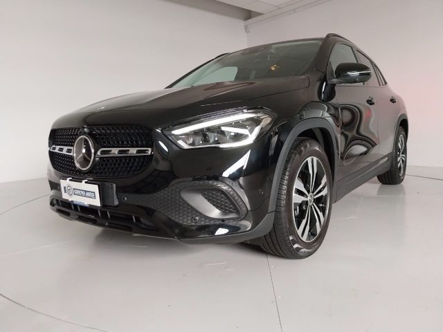 MERCEDES-BENZ GLA 220 usata, con Airbag