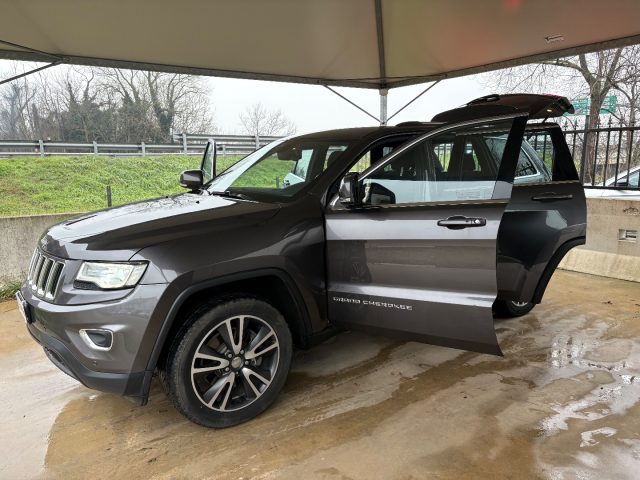 JEEP Grand Cherokee usata, con Touch screen