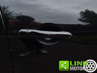 RENAULT Clio usata, con Sedile posteriore sdoppiato