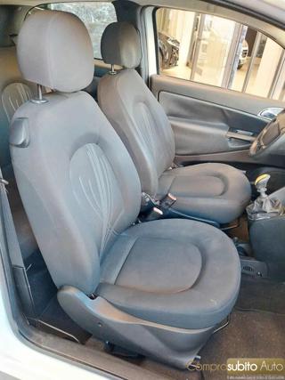 LANCIA Ypsilon usata 20