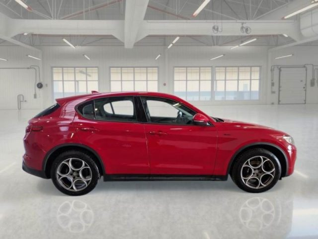 ALFA ROMEO Stelvio usata, con Autoradio