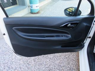 DS AUTOMOBILES DS 3 usata, con Climatizzatore
