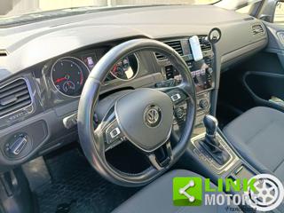 VOLKSWAGEN Golf usata, con Hill holder