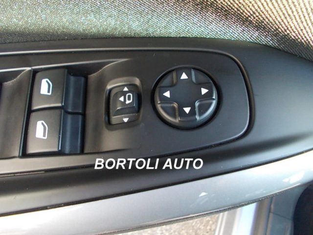 OPEL Grandland X usata, con Vetri oscurati