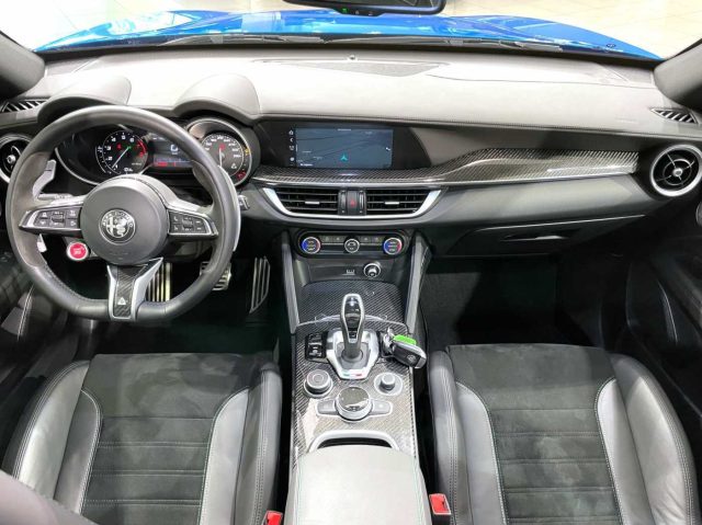 ALFA ROMEO Stelvio usata, con Interni in pelle