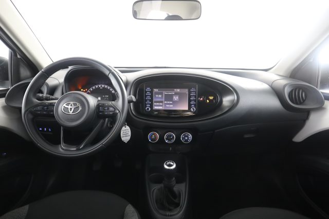 TOYOTA Aygo X usata 4