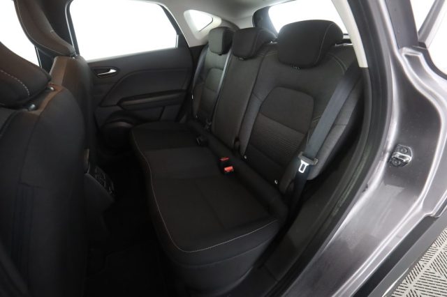 RENAULT Captur usata 2
