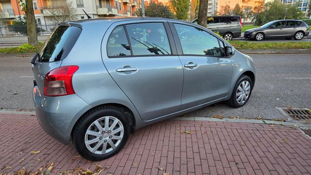 TOYOTA Yaris usata, con Chiusura centralizzata