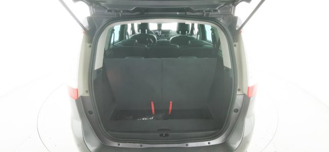 RENAULT Scenic usata, con Volante multifunzione