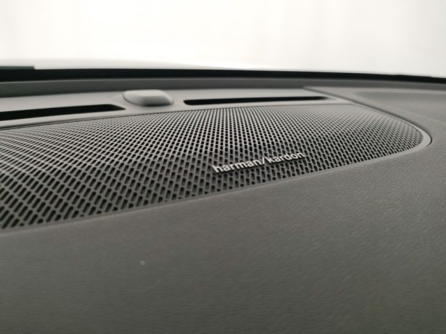 VOLVO XC40 usata, con Touch screen