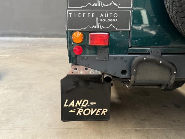 LAND ROVER Defender usata 17