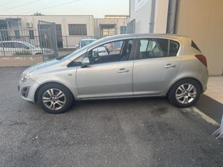 OPEL Corsa usata, con Airbag Passeggero