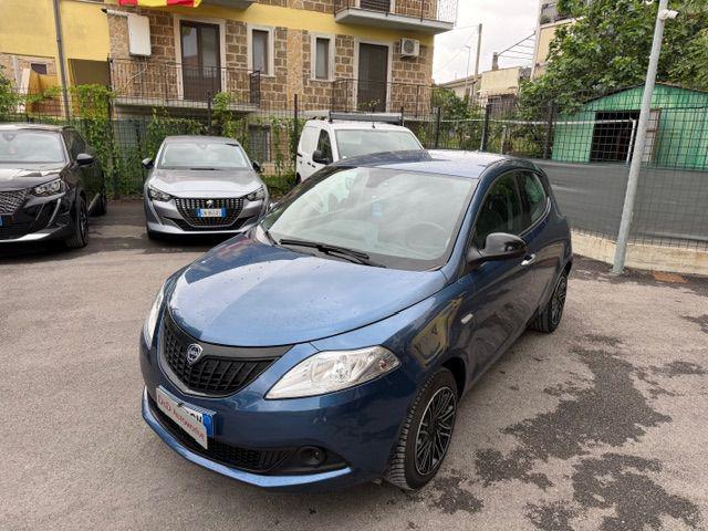 LANCIA Ypsilon usata, con ABS