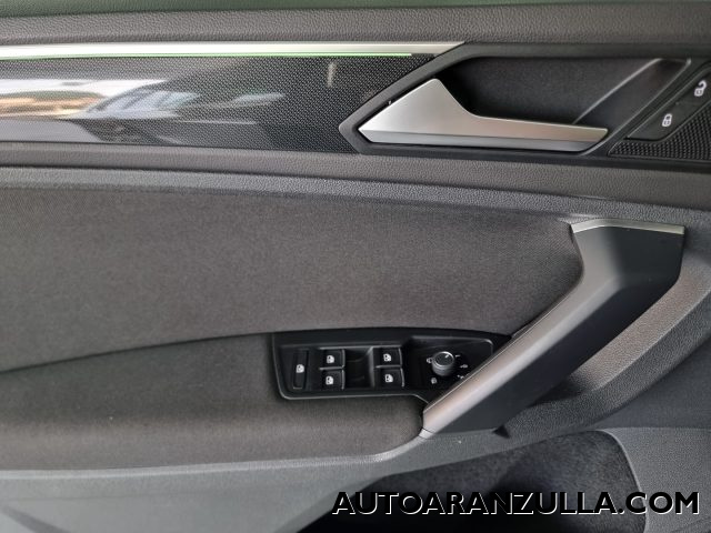 VOLKSWAGEN Tiguan usata, con Controllo elettronico della corsia