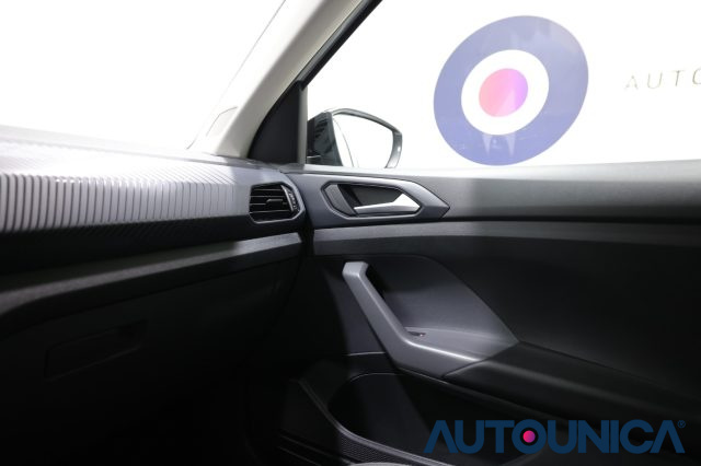 VOLKSWAGEN T-Cross usata, con Specchietti laterali elettrici