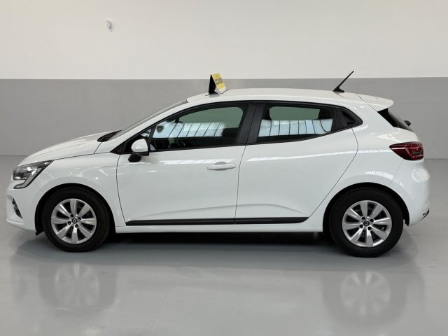 RENAULT Clio usata, con Autoradio