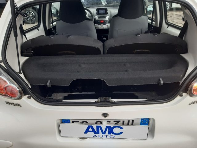 TOYOTA Aygo usata, con Fendinebbia
