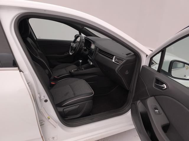 RENAULT Clio usata, con Bluetooth