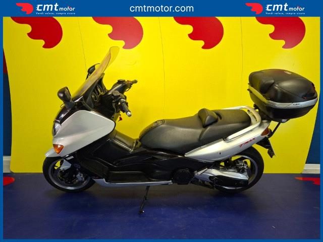YAMAHA T-Max 500 usata 2