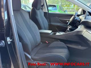 PEUGEOT 3008 usata, con Autoradio