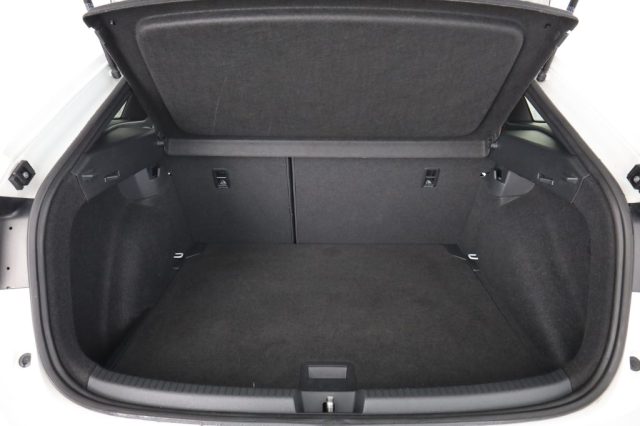 VOLKSWAGEN Taigo usata 5