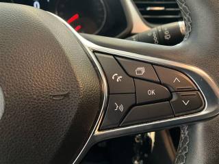 RENAULT Captur usata 17