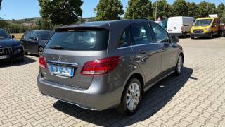 MERCEDES-BENZ B 180 usata, con Airbag laterali