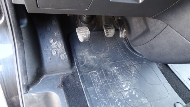 RENAULT Trafic usata 63