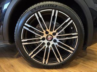 PORSCHE Cayenne usata, con Antifurto