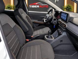 DACIA Sandero usata, con Autoradio