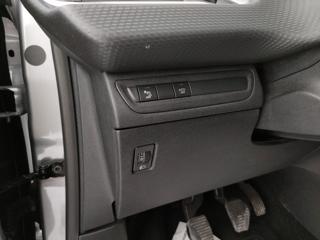 PEUGEOT 2008 usata, con Boardcomputer