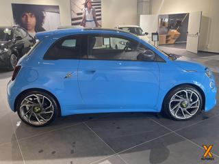 ABARTH 500e usata, con Autoradio