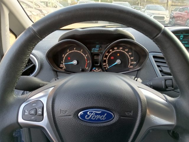 FORD Fiesta usata, con Boardcomputer