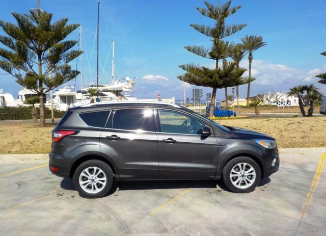 FORD Kuga usata, con Controllo automatico clima