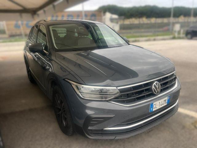 VOLKSWAGEN Tiguan usata, con ABS