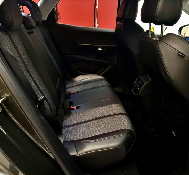 PEUGEOT 3008 usata, con Cruise Control