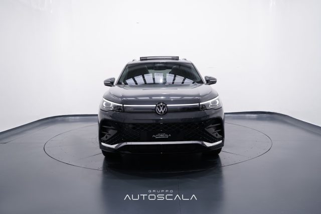 VOLKSWAGEN Tiguan usata, con Airbag