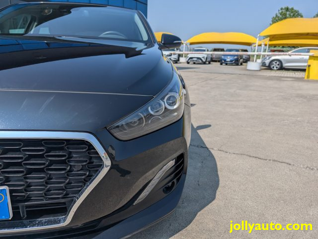 HYUNDAI i30 usata, con Autoradio